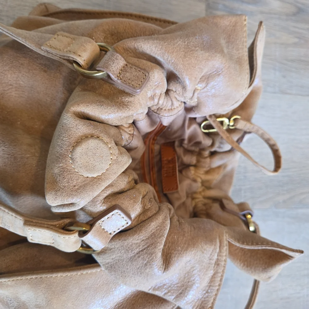 Hobo International Vtg Leather  Drawstring Bucket Slouchy Hobo Bag 12